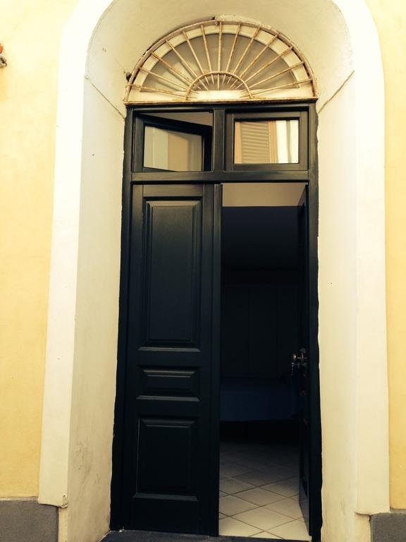 Apartamento La Casa Di Cirro Procida Habitación foto