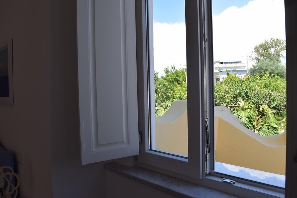 Apartamento La Casa Di Cirro Procida Exterior foto